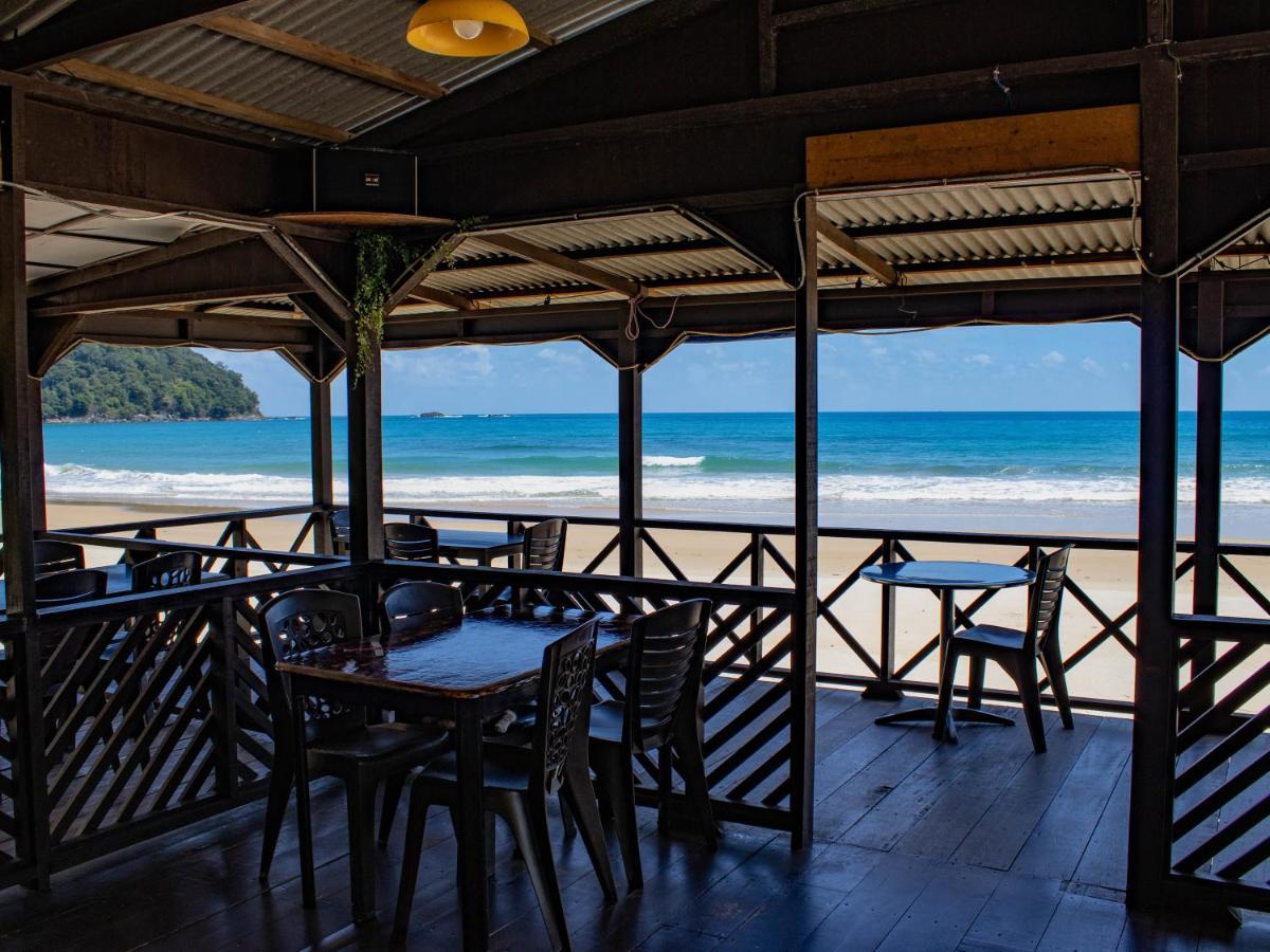 Bushman Tioman Hotel Kampong Juara Екстериор снимка